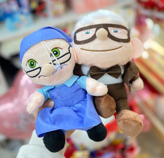 Peluche de viejitos