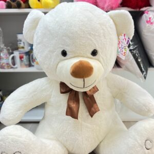 Tienda regalos originales Madrid Adorable oso de peluche gigante, regalo perfecto para cualquier persona.