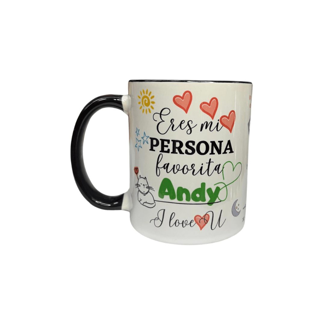 Taza con diseño personalizado ideal para regalo, disponible en tienda de regalos en Madrid