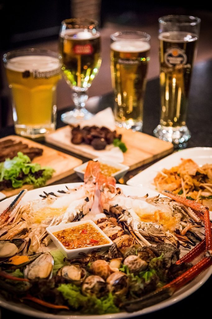 seafood, beer, dining