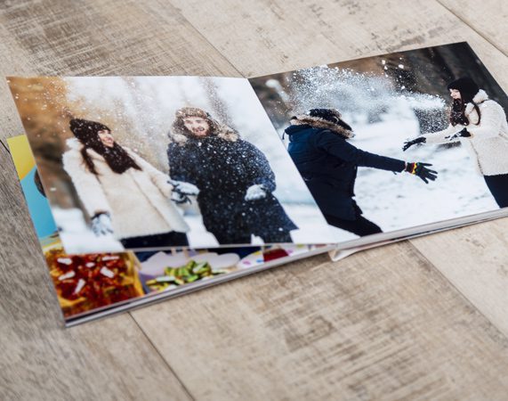 Álbum de fotos personalizado como regalo emotivo para guardar recuerdos especiales