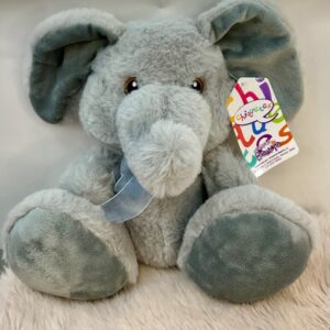Elefante con cinta azul