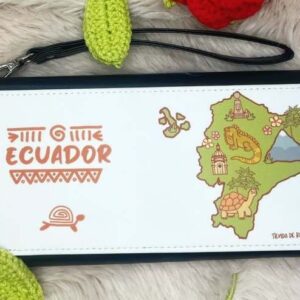 Cartera Ecuador con diseño artesanal y motivos culturales