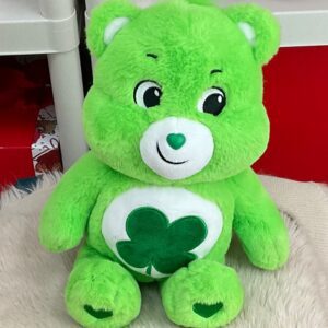 Peluche de oso de la suerte verde