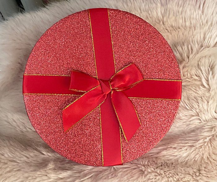 Caja de regalo redonda roja