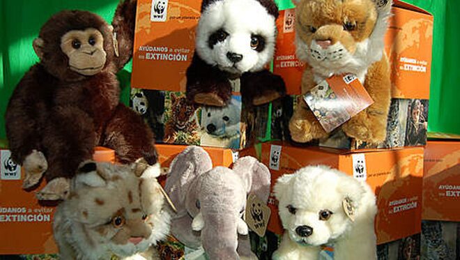 Adoptar animal en peligro regalos con impacto social