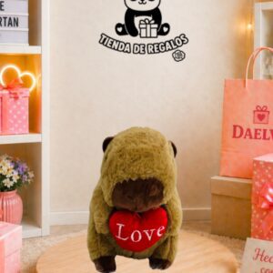Peluche de capibara con corazón