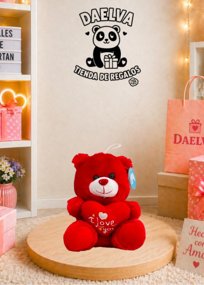 Peluche de osito rojo con corazón