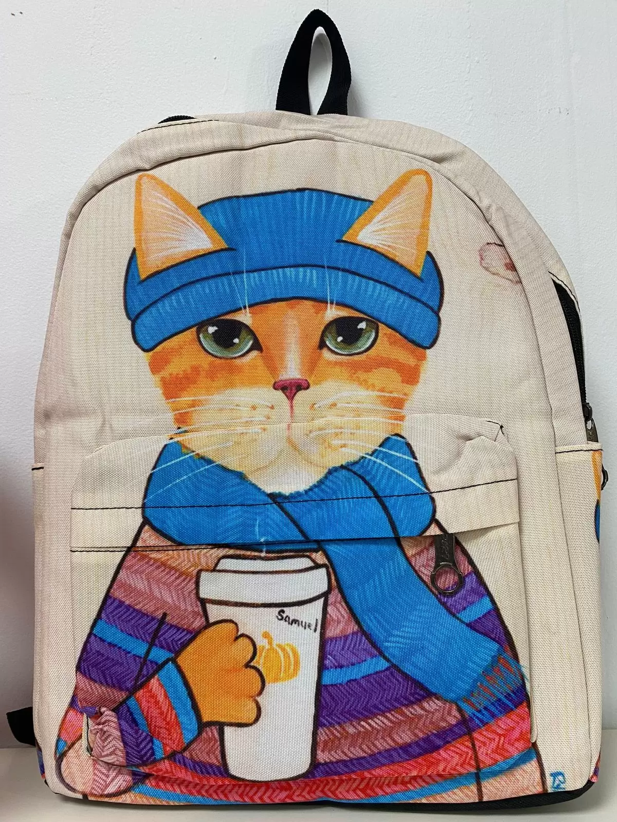Tienda regalos originales Madrid mochilas gato marrón