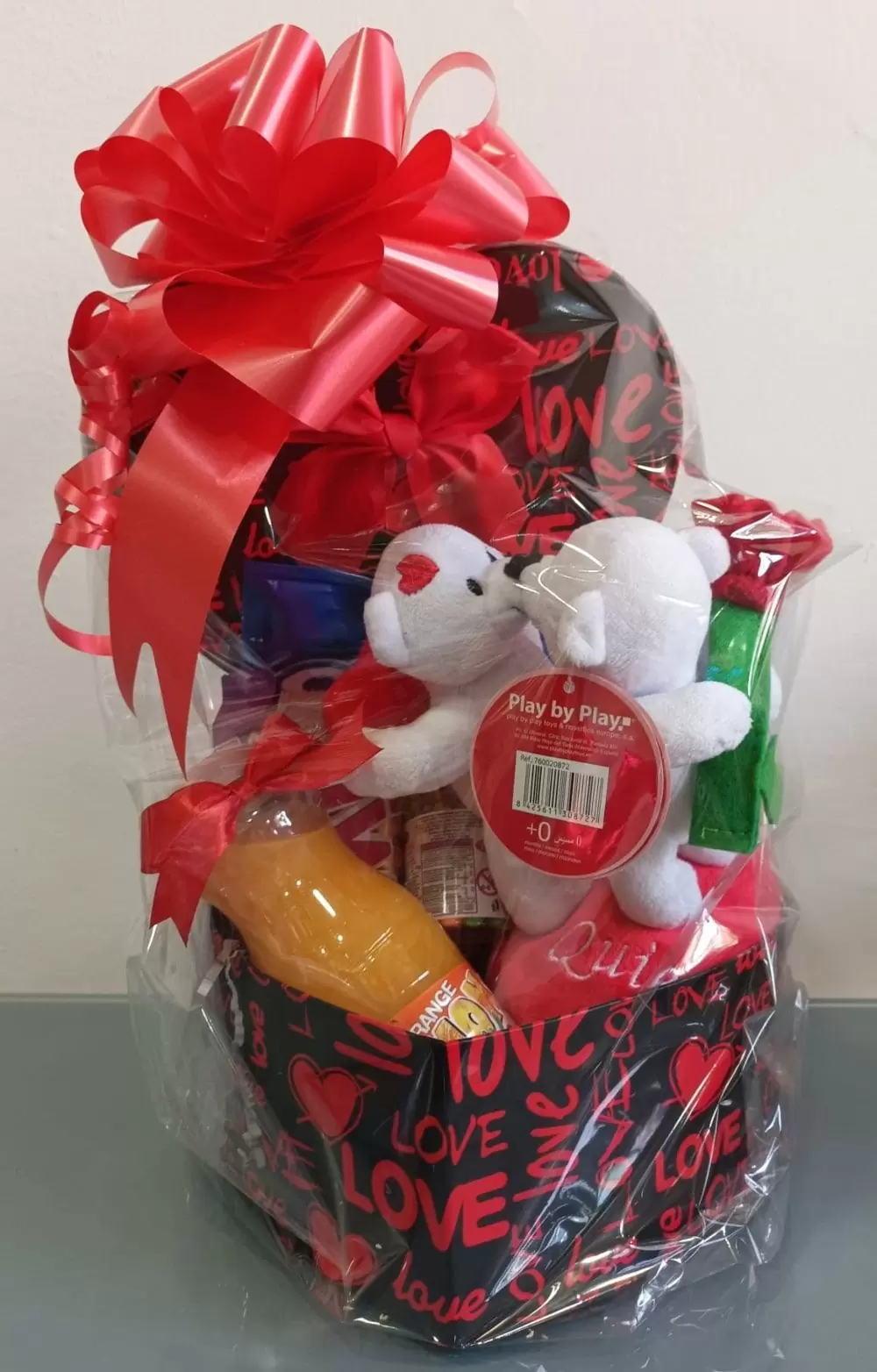 Cestas para regalo personalizadas para celebraciones