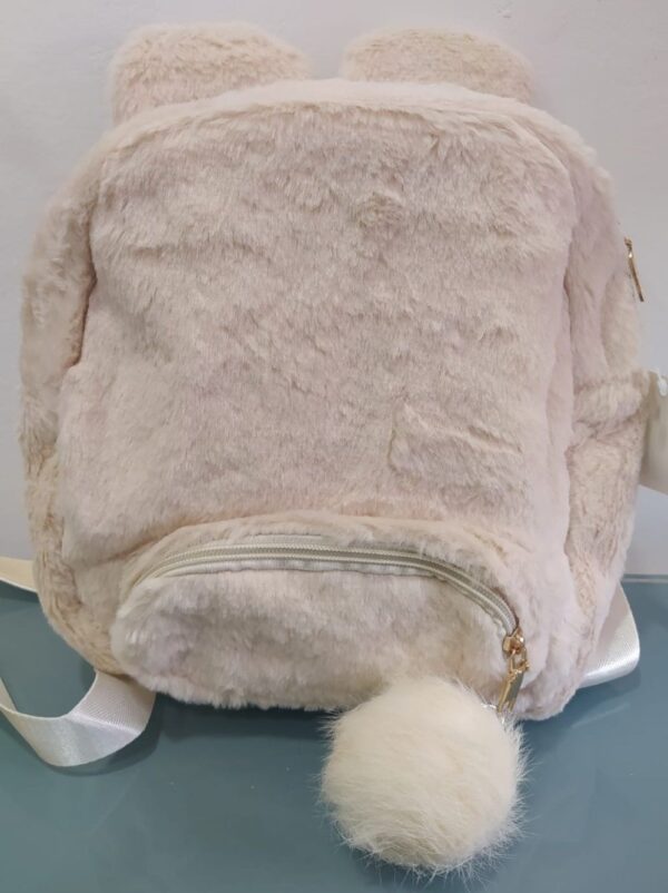 mochila blanca