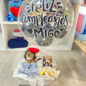 Tienda regalos originales Madrid cesta personalizada