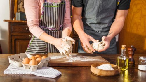 Taller de cocina planes originales para regalar en Madrid