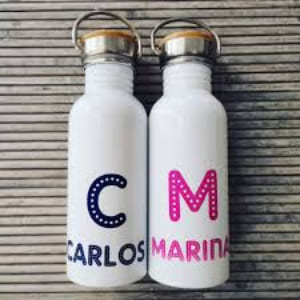 Botella personalizada como regalo práctico