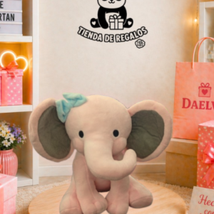 Peluche elefante con orejas grandes