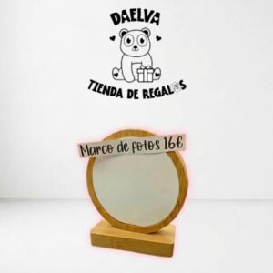 Marco de fotos personalizable para regalar, y base de madera